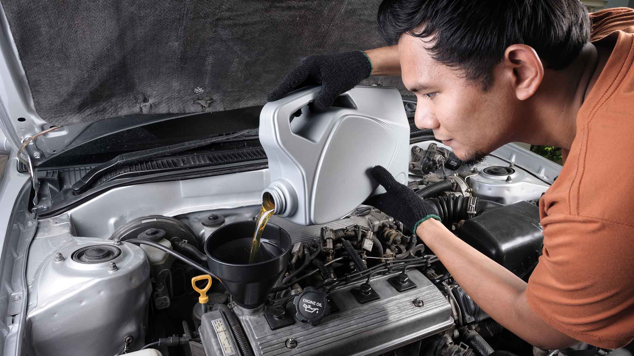 High-Performance Engine Oils That Improve Fuel Efficiency